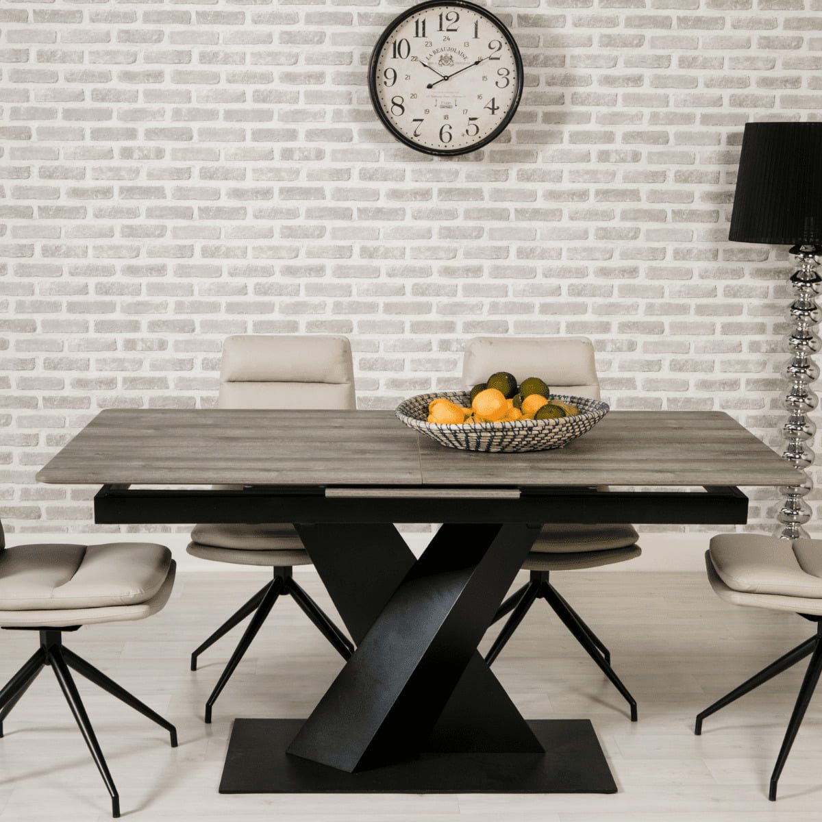 Bray Extendable Dining table 1.2-1.6M - 15