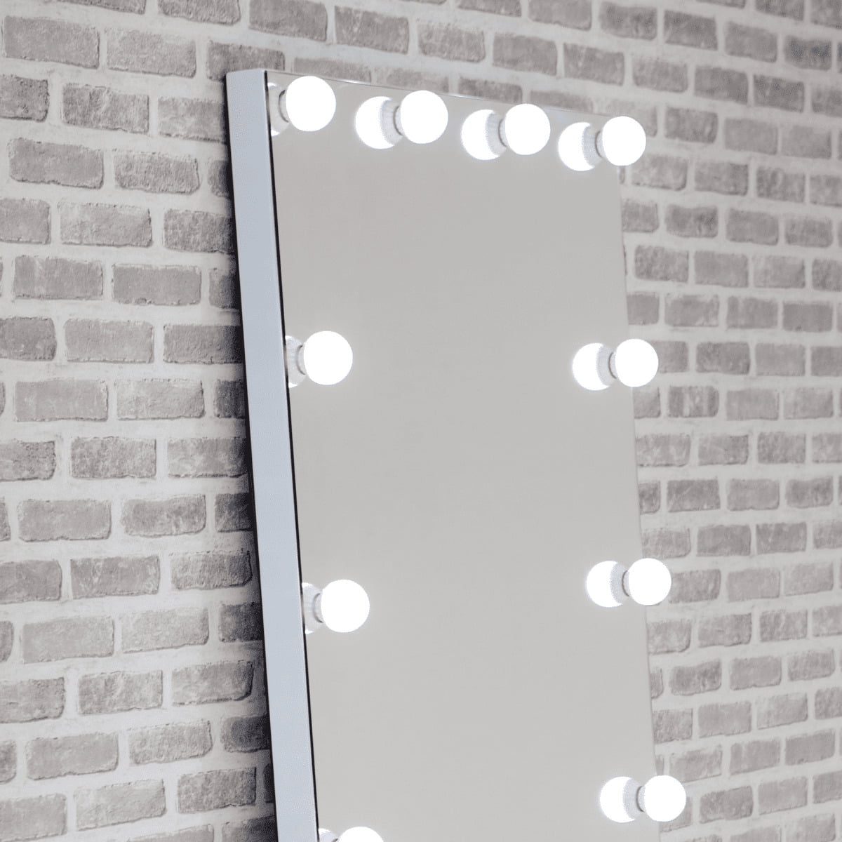 Calabasas Floor LED Mirror 1.8M - 4