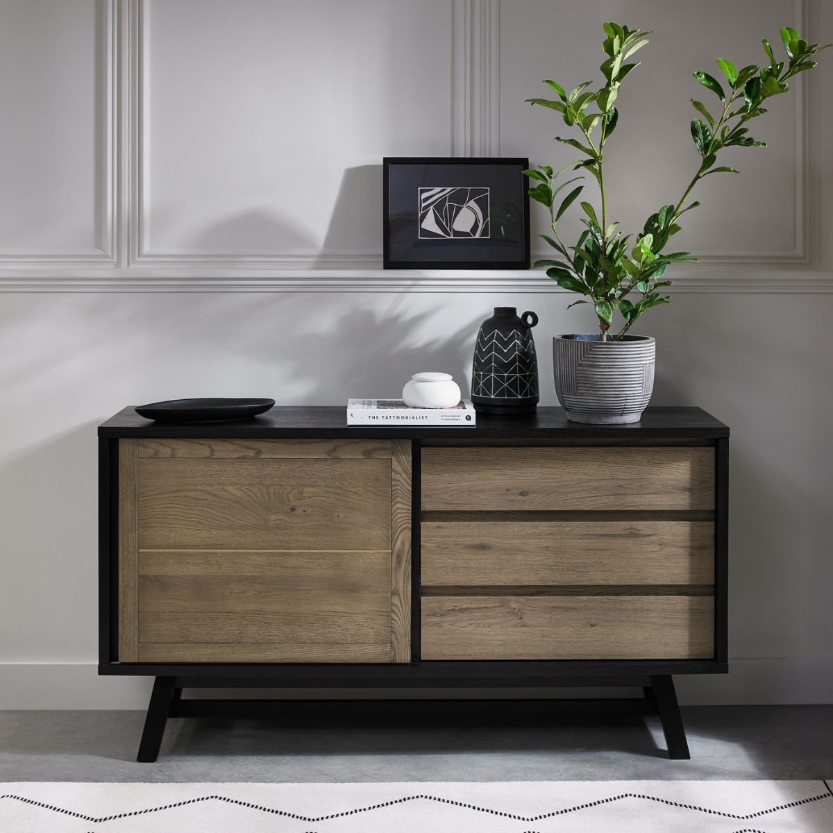 Chambery Wide Sideboard 4