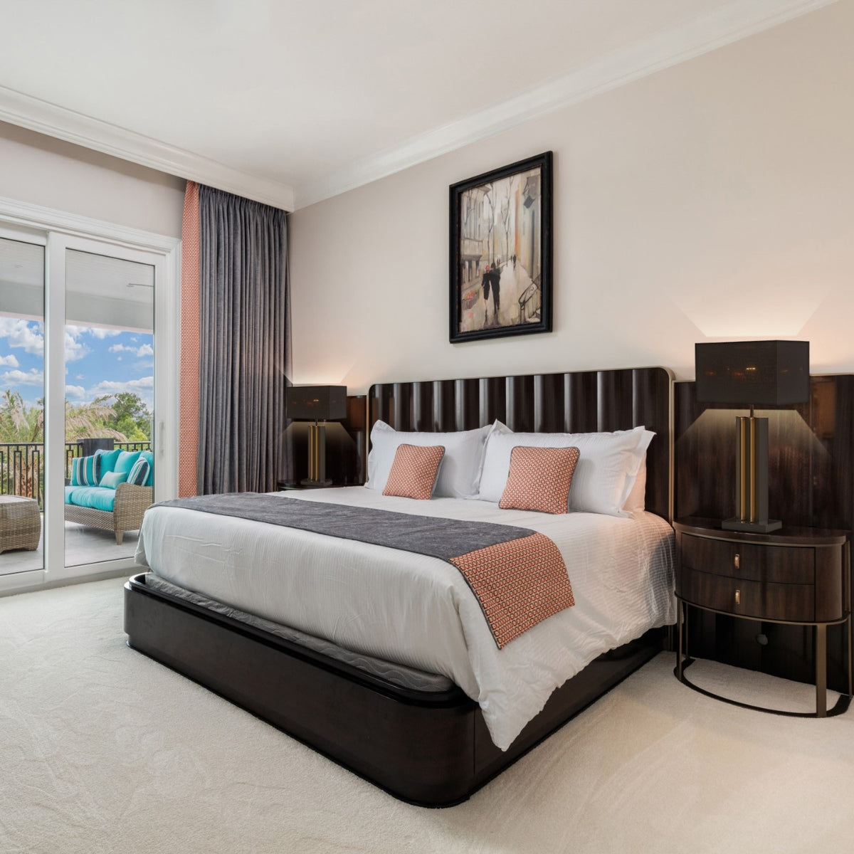 ContemporaryGold_BlackBedsideTableLamp-7