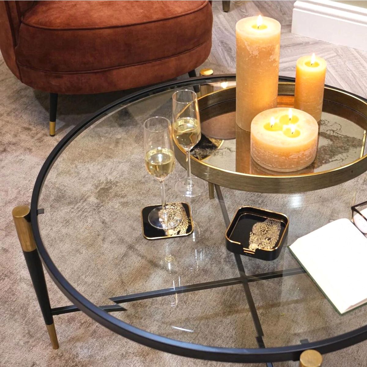 FCH025 - Alpha Oval Mirrored Tray - 3