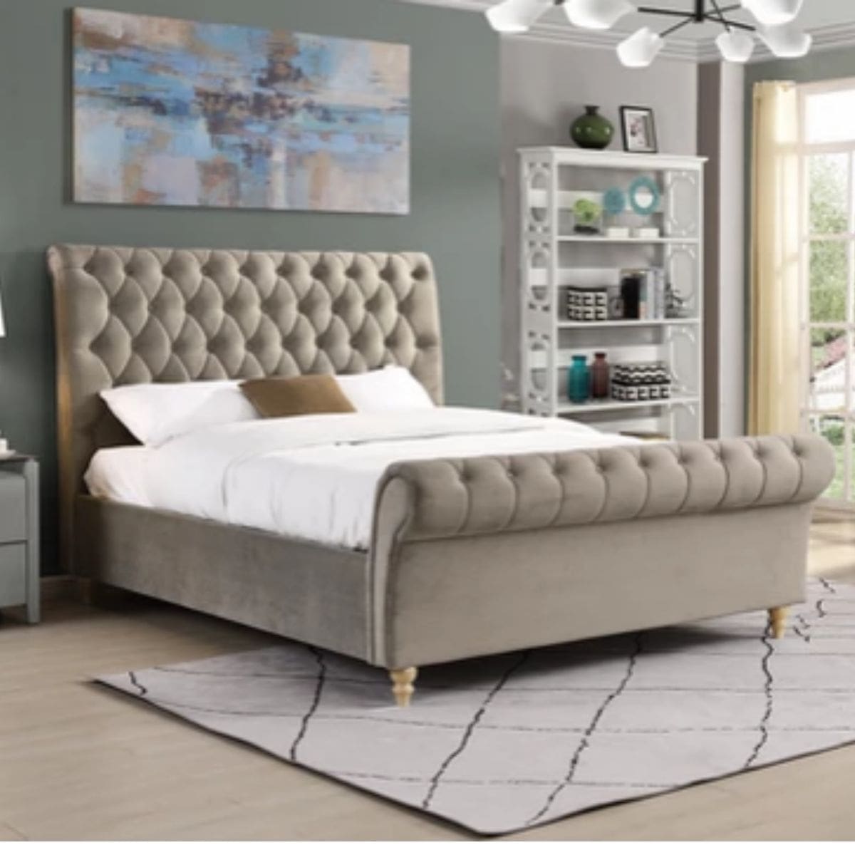 Kilshanny Tufted Velvet Sleigh Bed