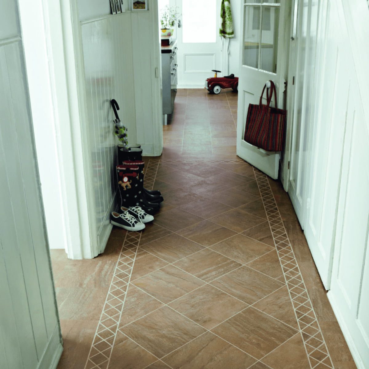 Knight Tile - Karndean
