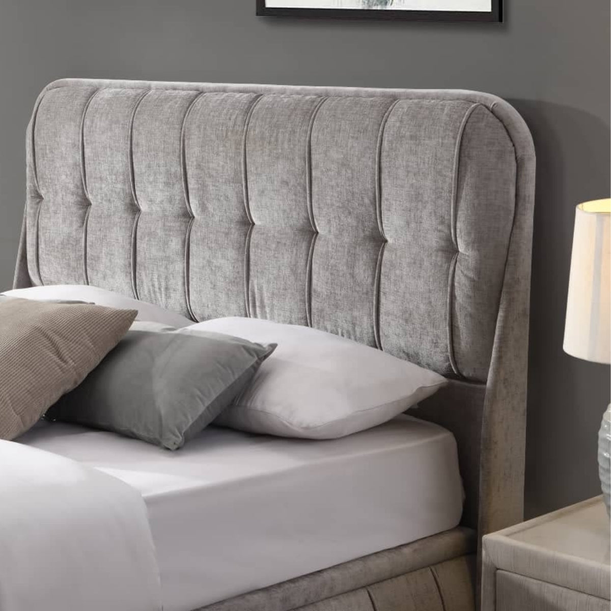 LylaGreyVelvetOttomanBed-4