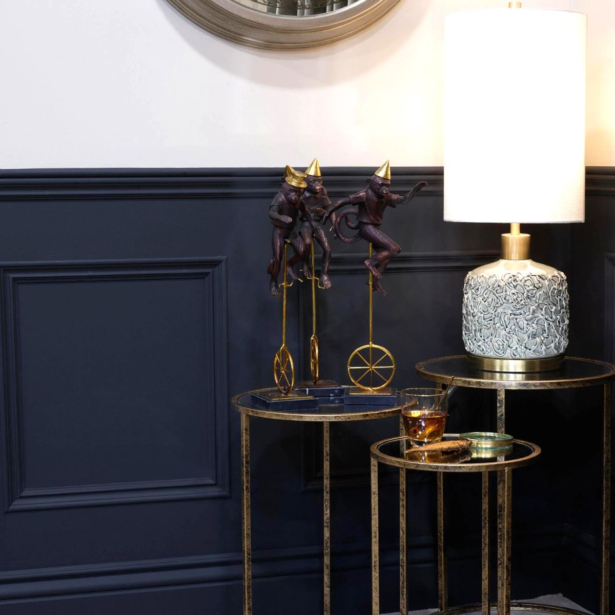 SDA016 - Circus Monkey Vintage Styled Figurine - 3