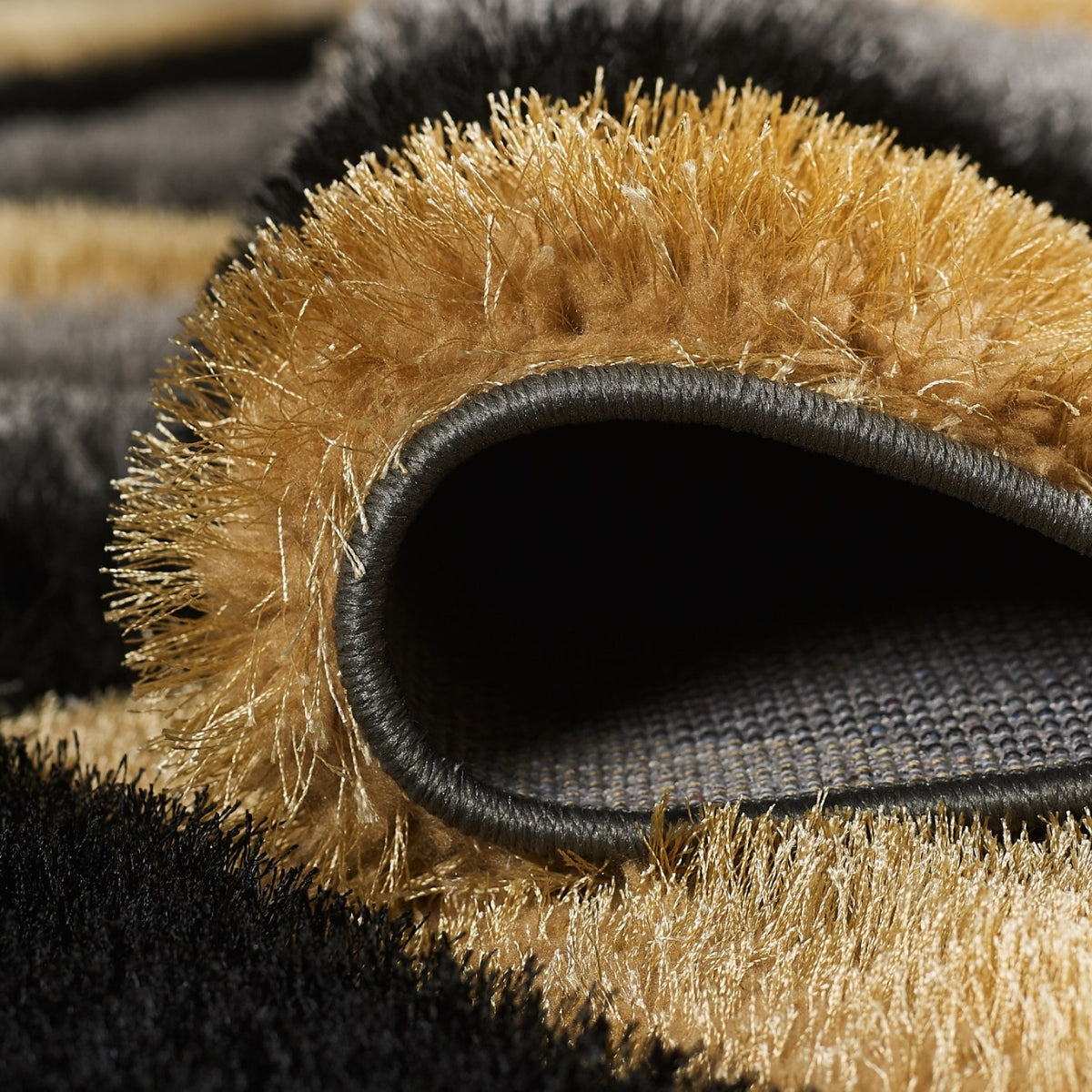 SaturnGreyandGoldGeometricDiamondRug-4