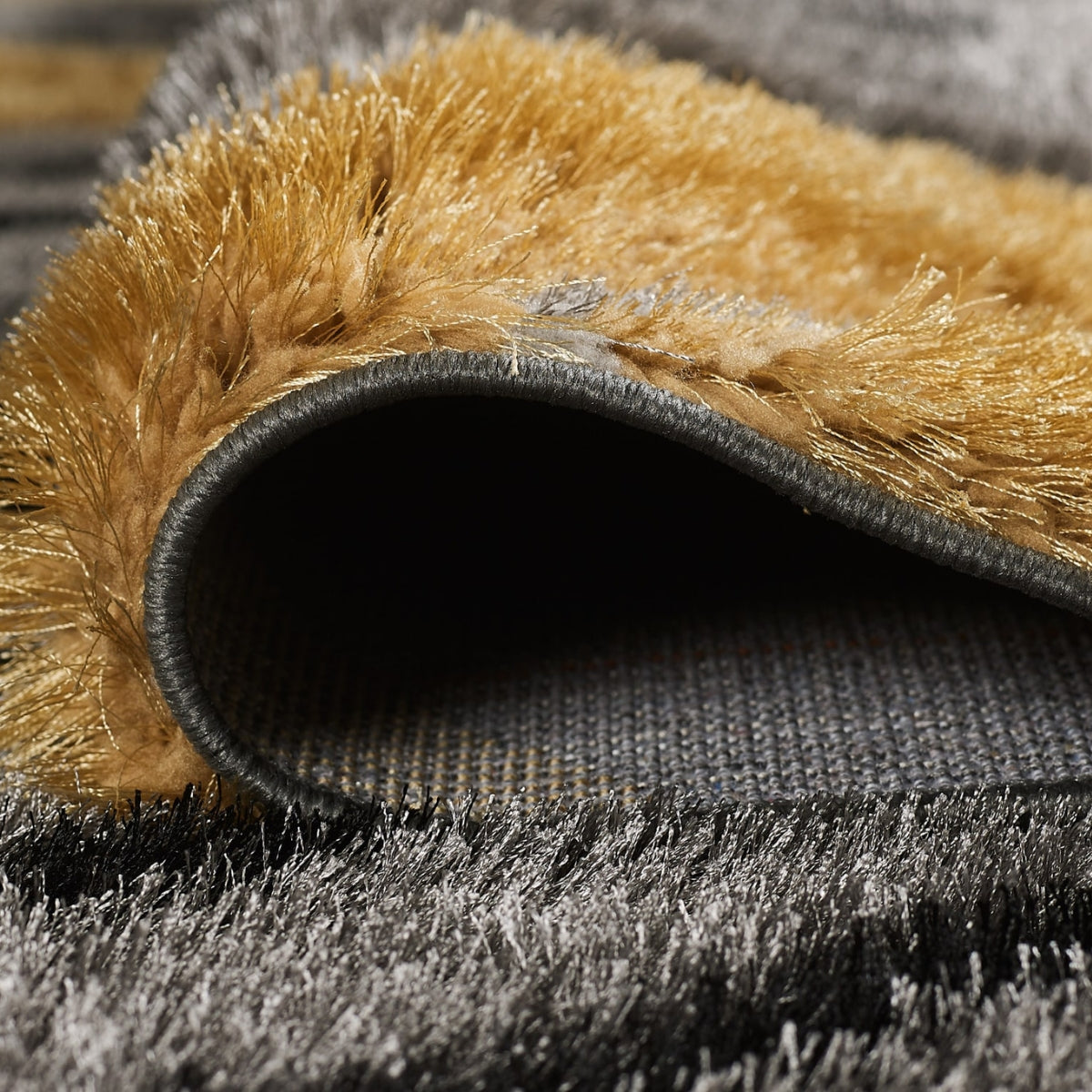 VenusGeometricGreyandGoldRug-4