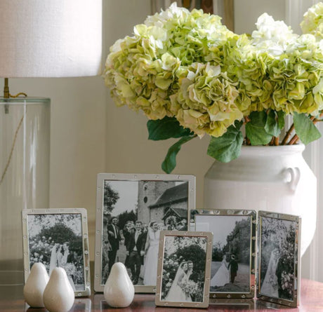 silver photo frames