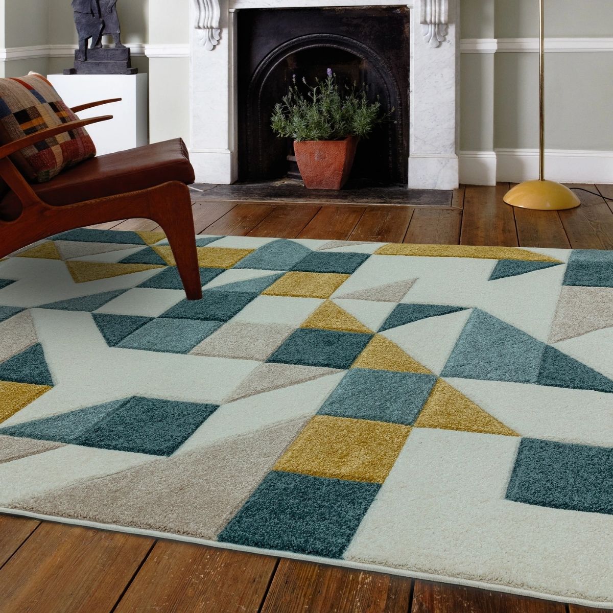 Sketch Shapes Green Geometric Rug