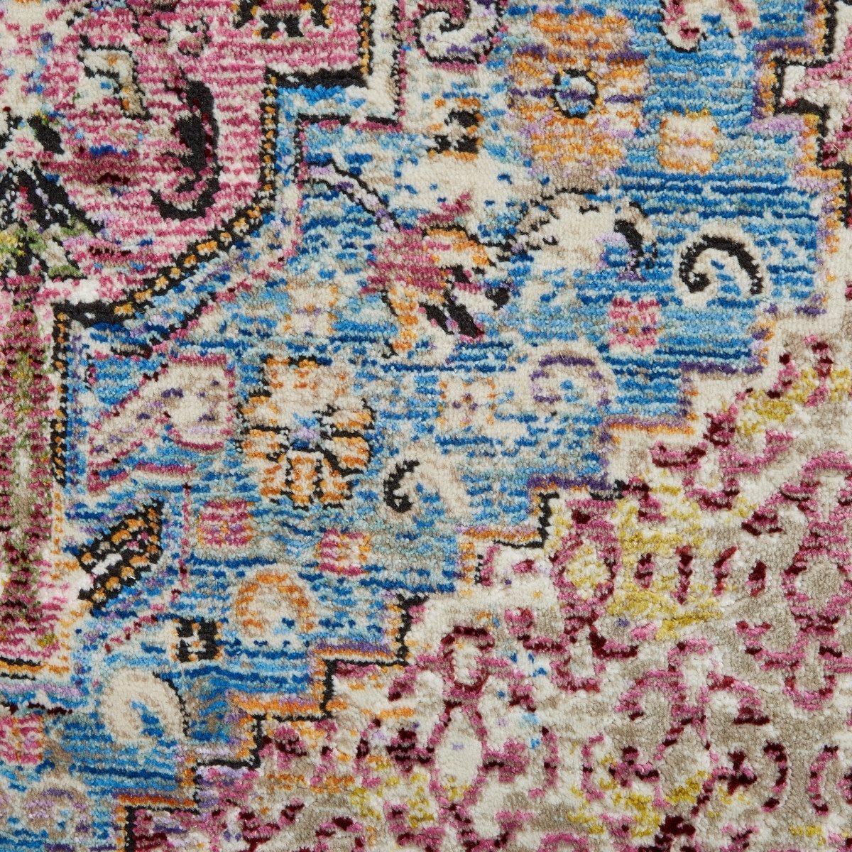 Athena Antique Style Distressed Area Rug