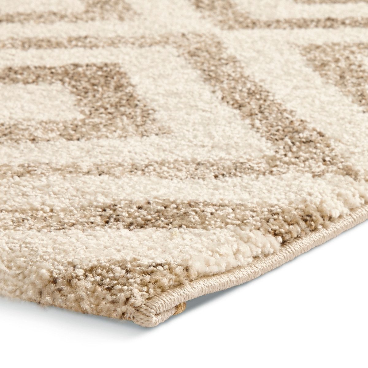 Elegant Beige Diamond Rug