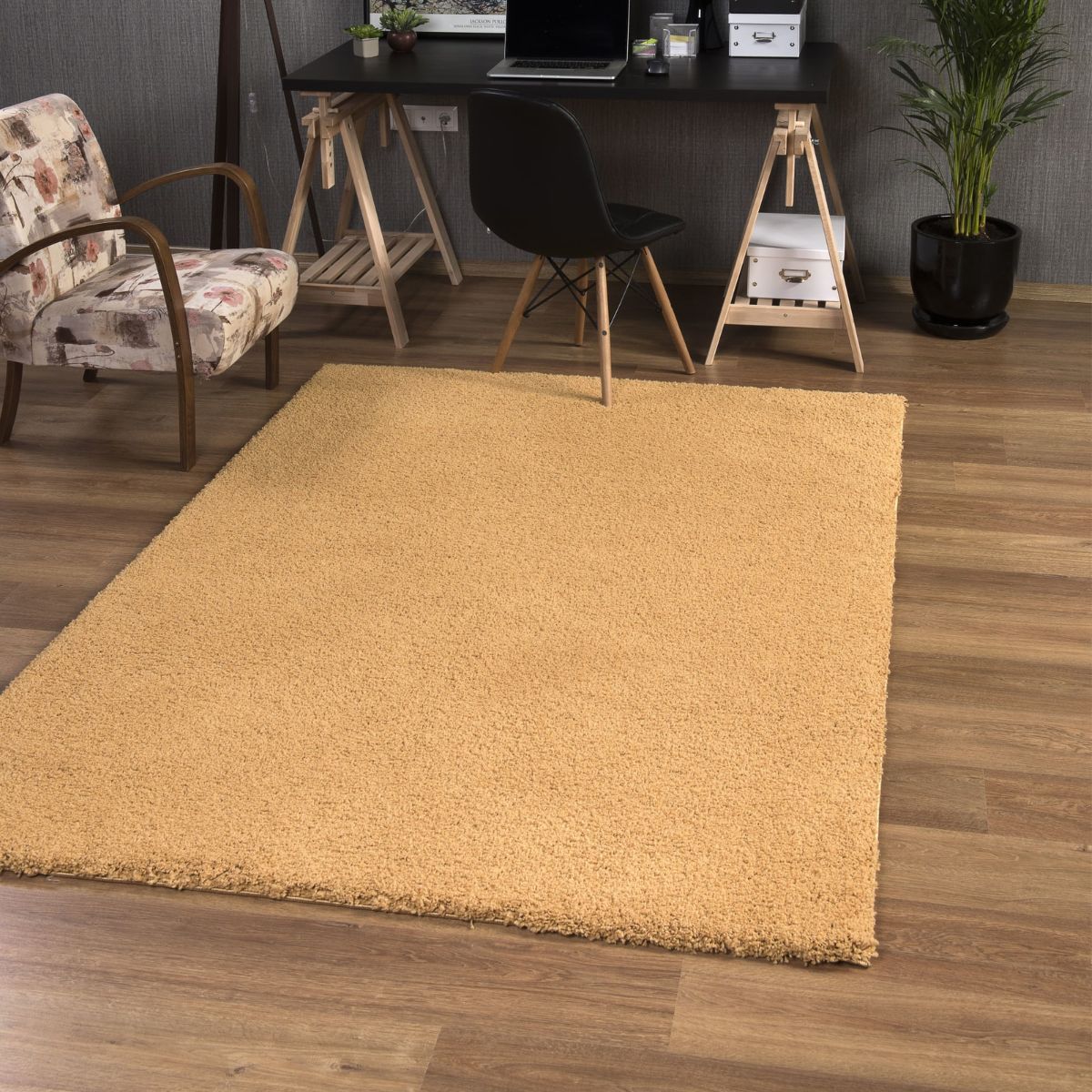 Empire Yellow Rug 3