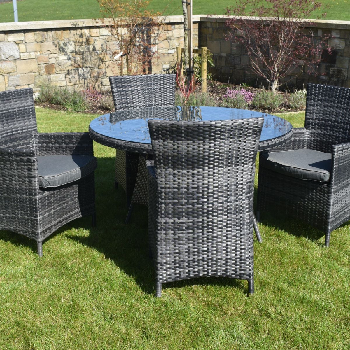 Rhodes 5 Piece Garden Set 2