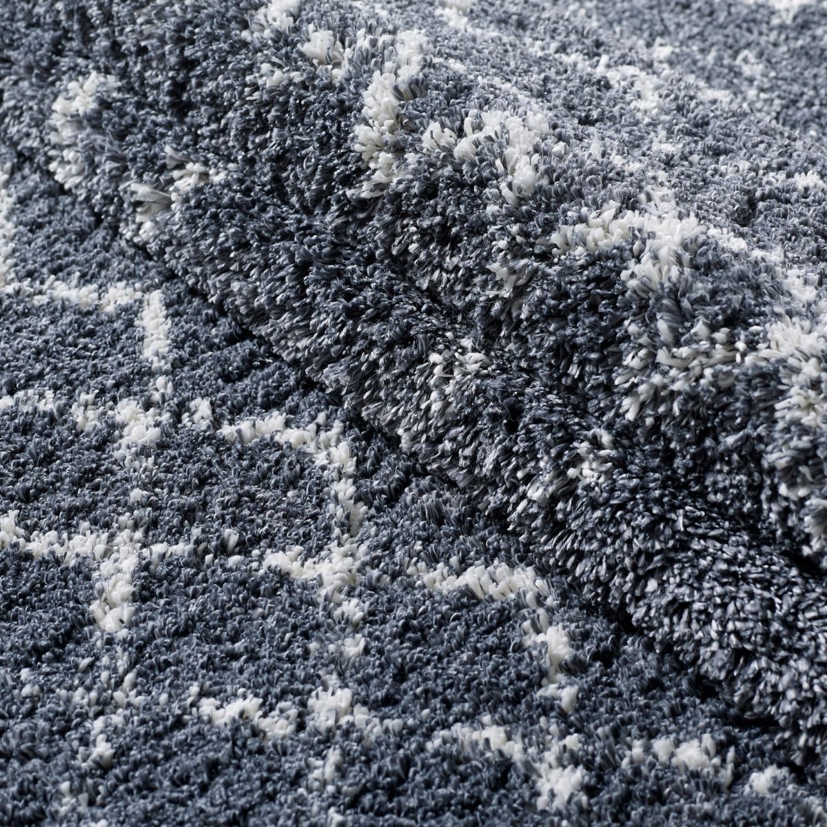 VeniceGreyDiamondPatternRug-4