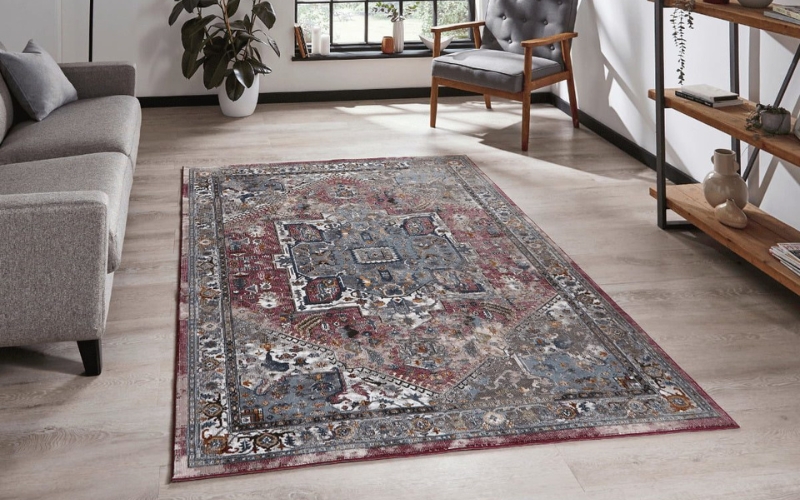 a rug in a room