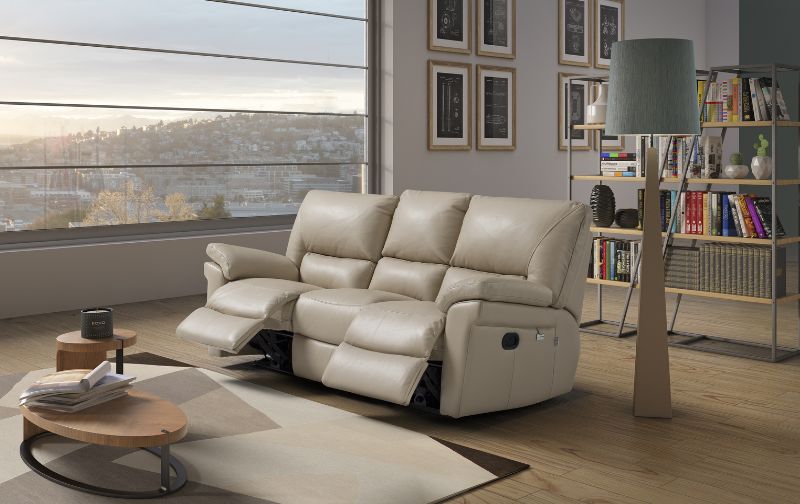cream recliner sofa 