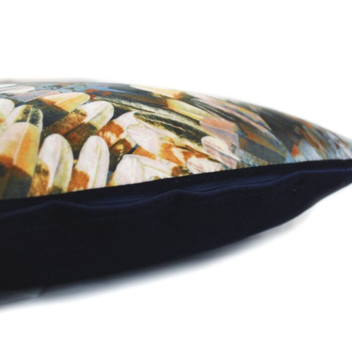 3CT1362A - Kingfisher Navy Velvet Cushion - 4