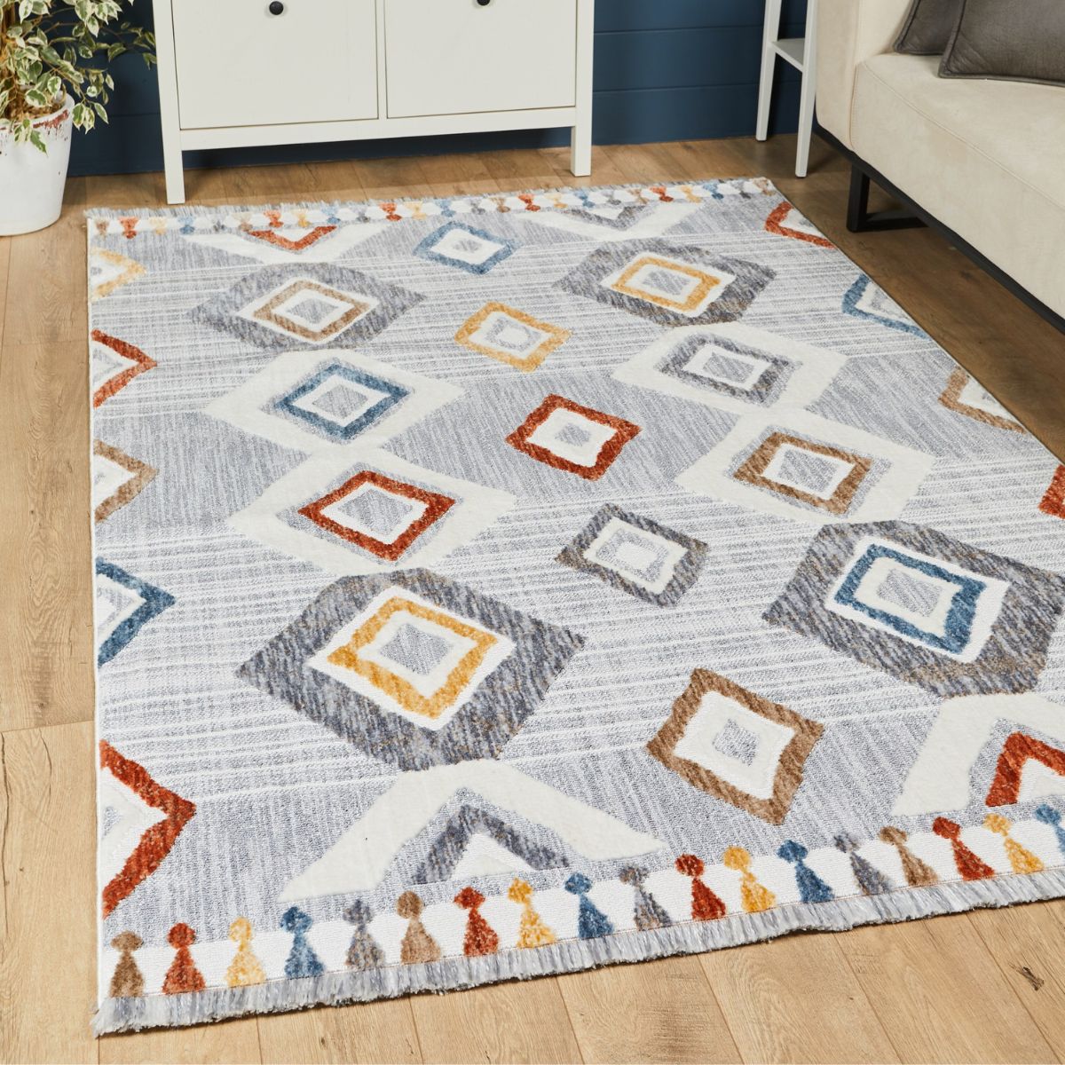 Broadway Textured Tribal Diamond Rug - 2