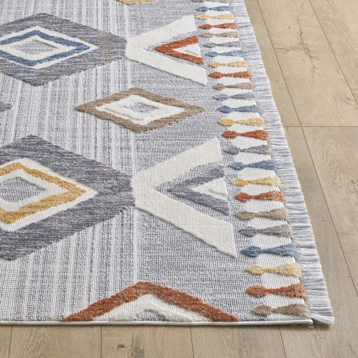 Broadway Textured Tribal Diamond Rug - 3