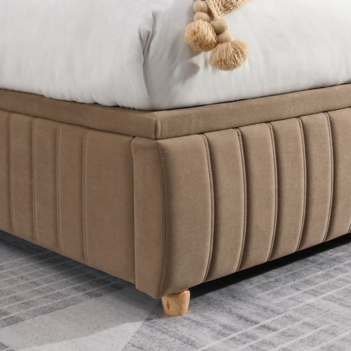 Kinvara Gas Lift Fabric Bed - 7