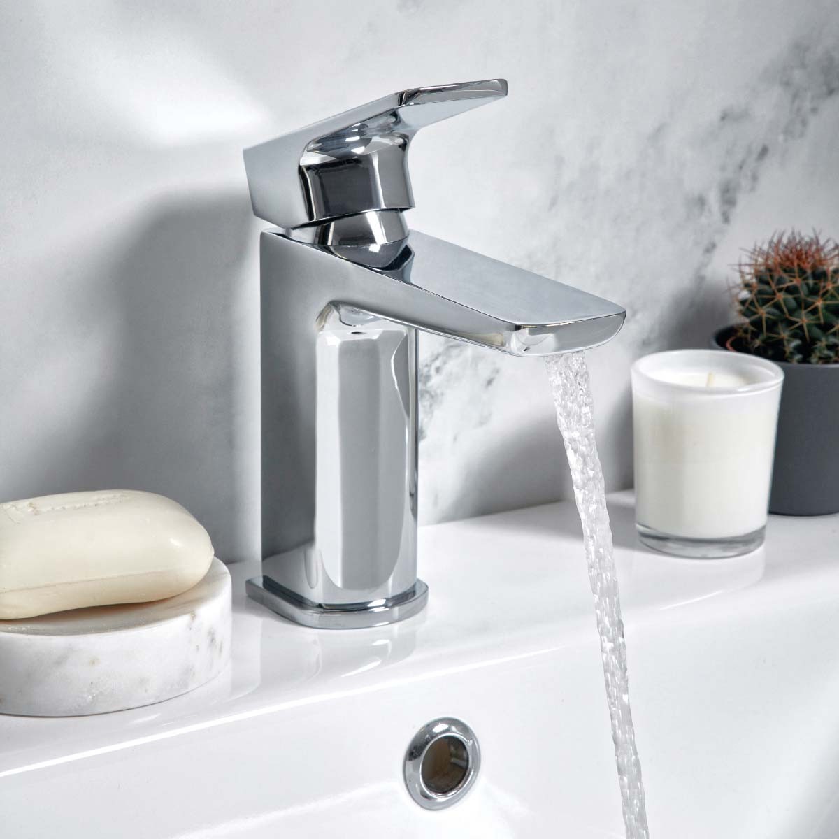 Muro Chrome Basin Mono Mixer - 2