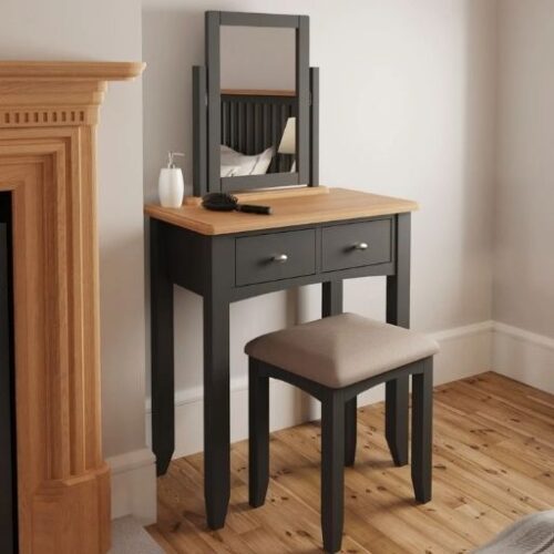 Dressing Table with Drawers